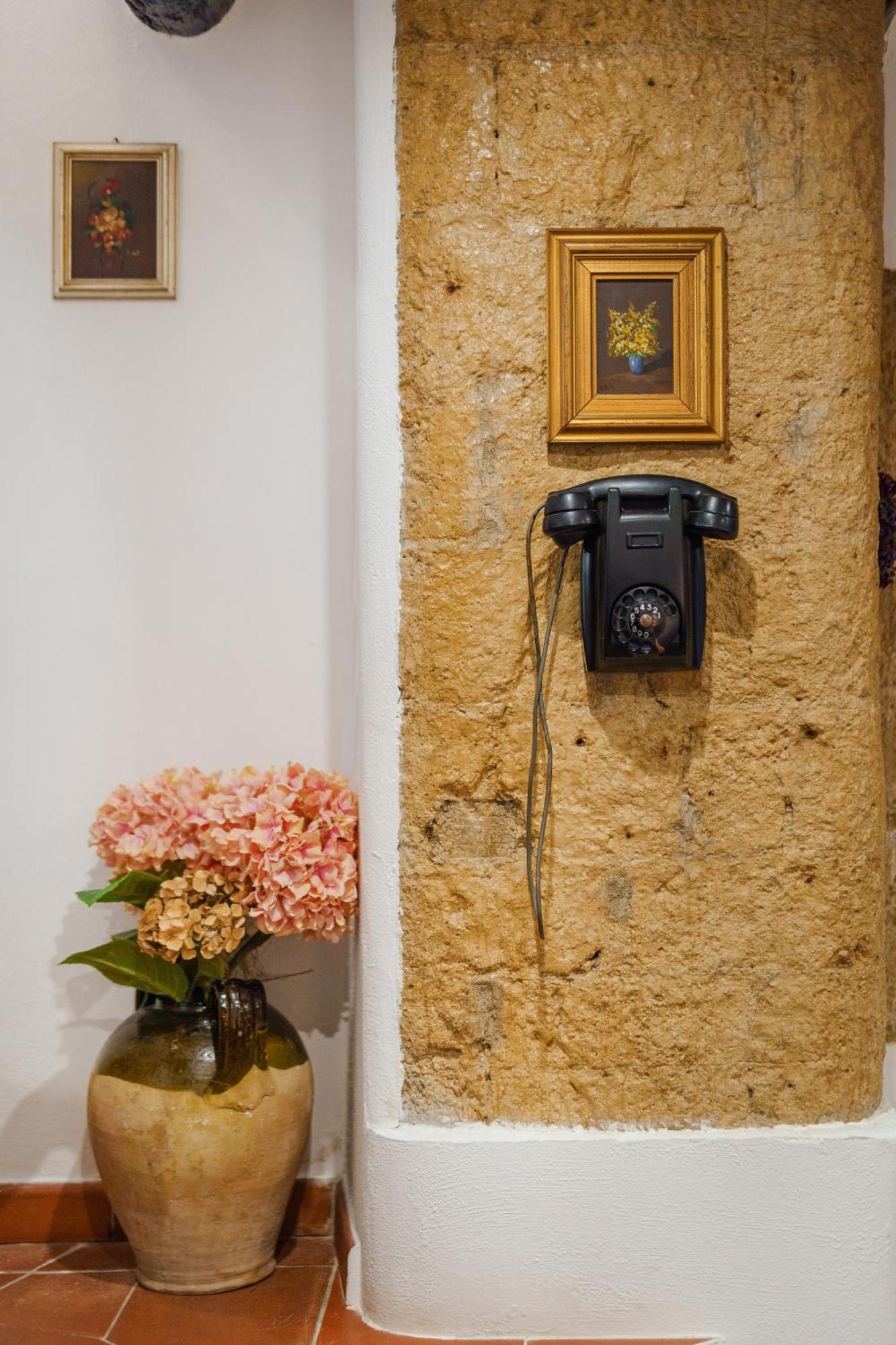 Apartamento La storia Nápoles Exterior foto